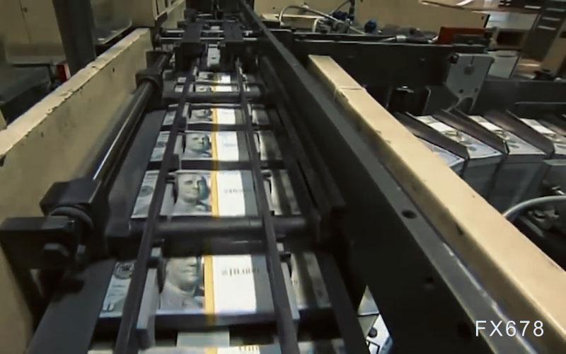 4.5万人失业警告！美联储最怕的事正在发生，美元要崩了？(图1)